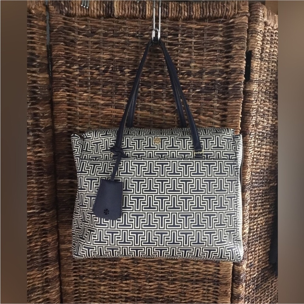 TORY BURCH - Picture 2 of 16